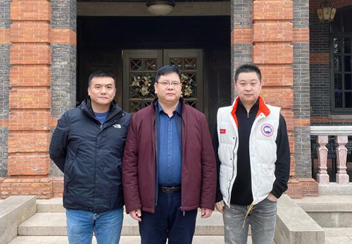公拍网.jpg