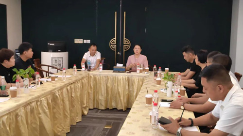 广告1.jpg