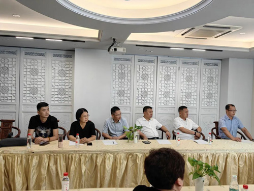 广告3.jpg